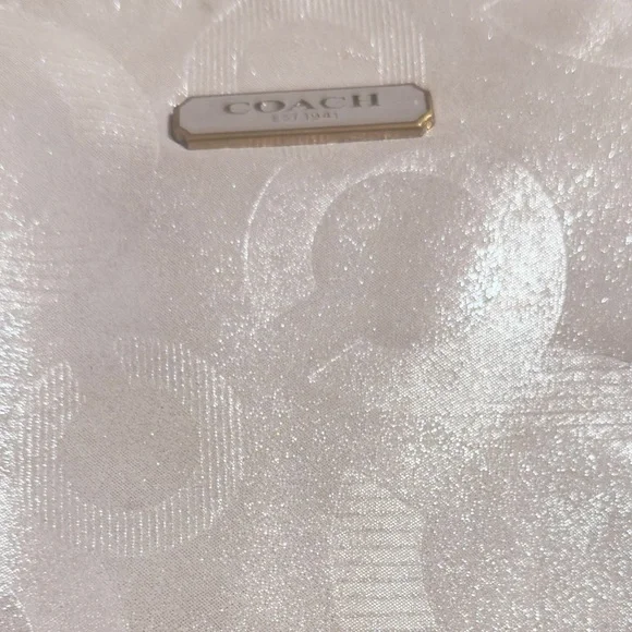 ✨🎀 Coach Madison Sophia Shimmery Champagne Gold Pleated Whipstitch Satchel Bag - Picture 6 of 17